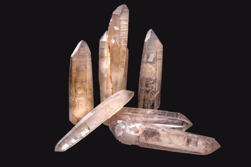 如何分辨天然水晶和人工水晶,人造水晶和天然水晶眼镜如何区别