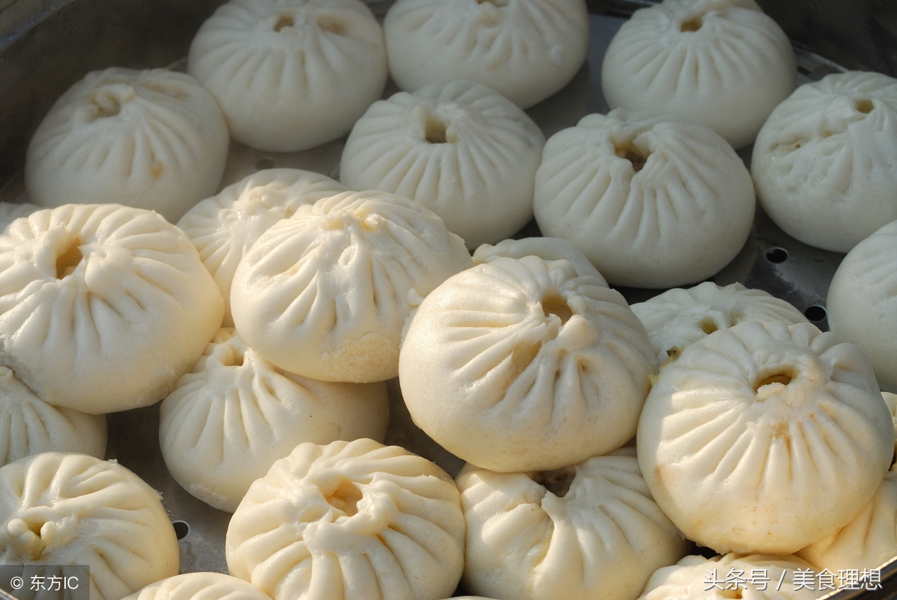 五十年面点师送给大家一个包子发面小技巧,这样蒸的包子个大饱满