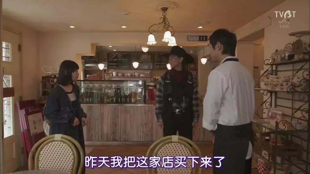 剧情老套夸张但没有违和感 (剧情很老套但是很好看)