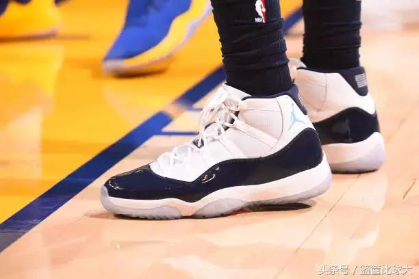 曼巴精神的对决！4月29日NBA赛场球鞋赏析