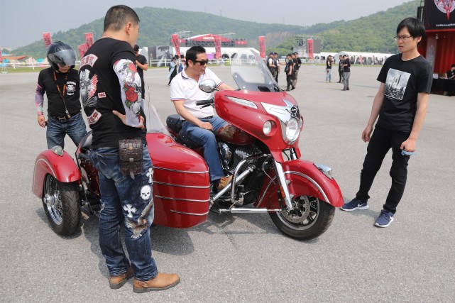 千辆豪华摩托车汇聚浙江,有的能抵一辆宝马7系,总价超2亿