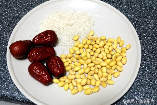 四款好喝的豆浆越喝越美丽,很适合在春季喝的养生豆浆