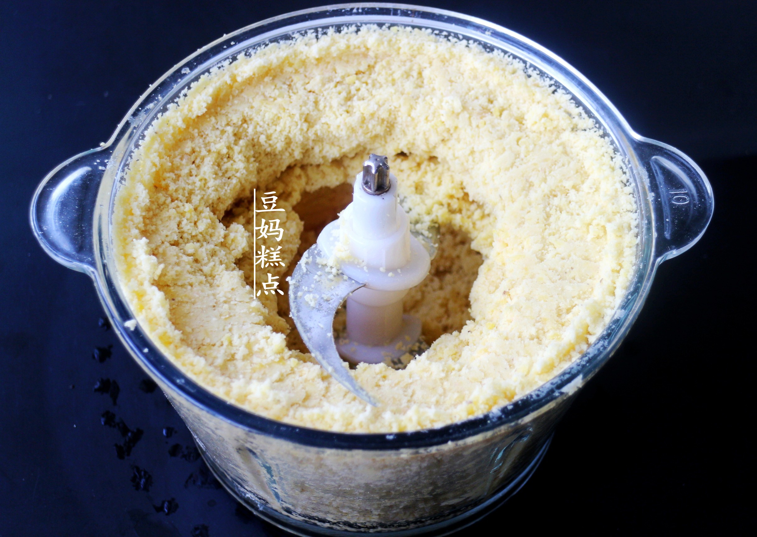 怎么自制绿豆糕好吃窍门,自制绿豆糕用什么方法