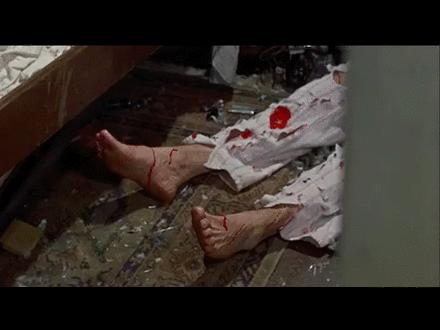 希区柯克美人计片段,希区柯克后窗片段