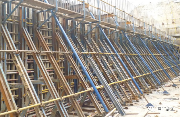 地下室高度不足2米怎么设计,20平地下室2米高怎样利用