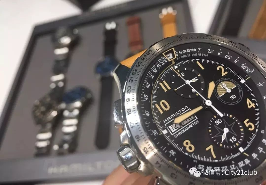 选择一组手表,选择一块腕表