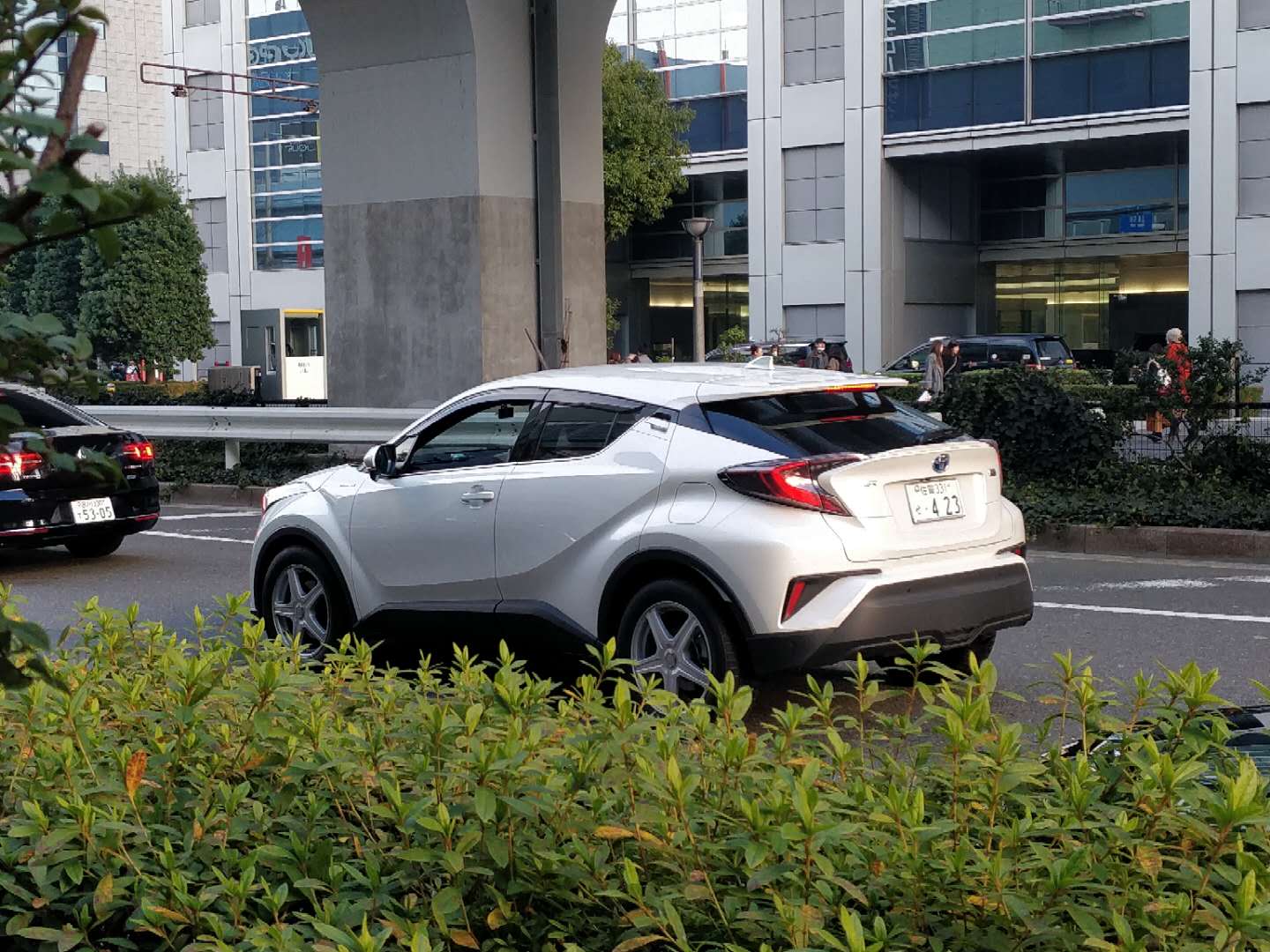 奕泽izoa这款车表现如何,一汽丰田奕泽izoa真的值得购买吗