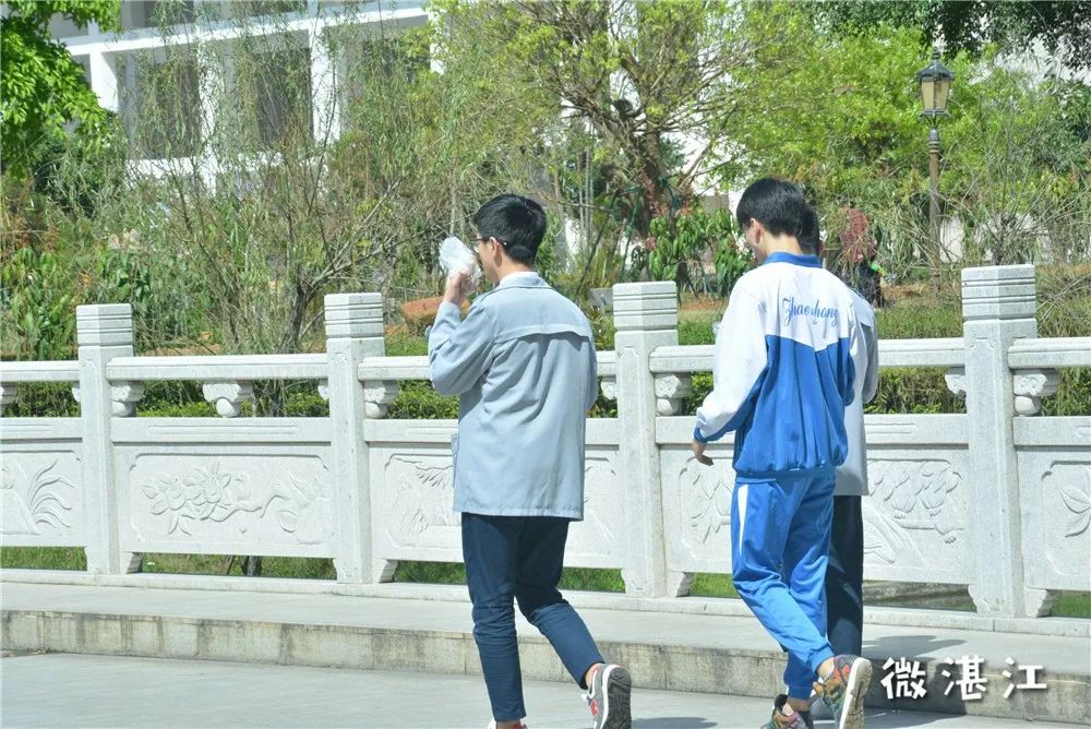 谢谢你二年级,谢谢你雷州话