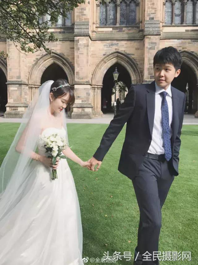 你负责貌美如花，我负责拍照那些一起开网店的摄影师情侣们~