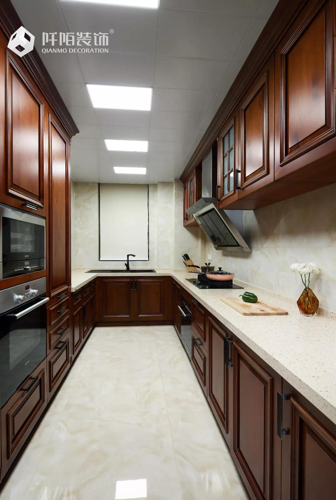 闃￠檶瑁呴グ闇炴郸,闃￠檶瑁呴グ瀹樼綉