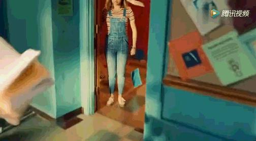 iphonex是不是第一个刘海屏,iphonex设计放到现在还不淘汰