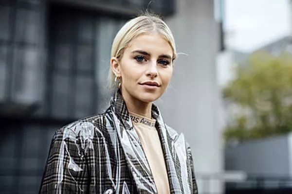 pvc双肩背包,pvc背包比真皮耐用吗