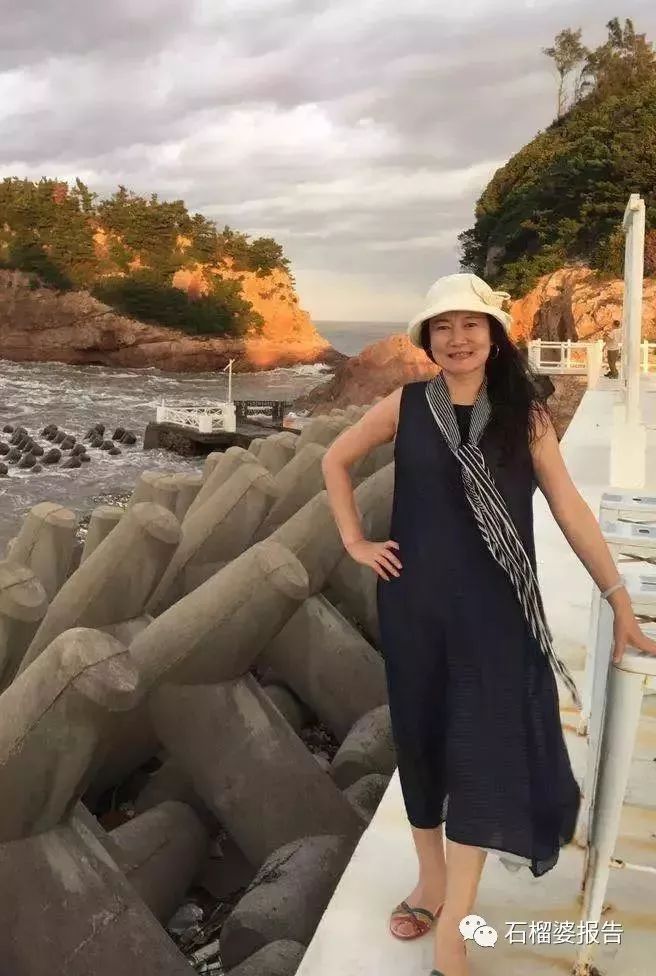 读者来稿儿童版,60来岁妈妈穿什么颜色的衣服好