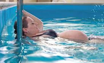 让胎儿更健康，赶走孕妇综合征的水上有氧运动