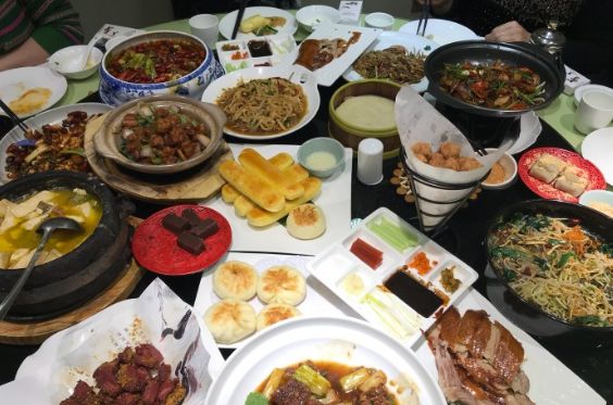 长春烤鸭哪家最好吃,长春好吃的脆皮烤鸭