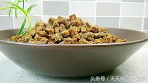 给狗狗自己做狗粮,自己给狗狗做西餐