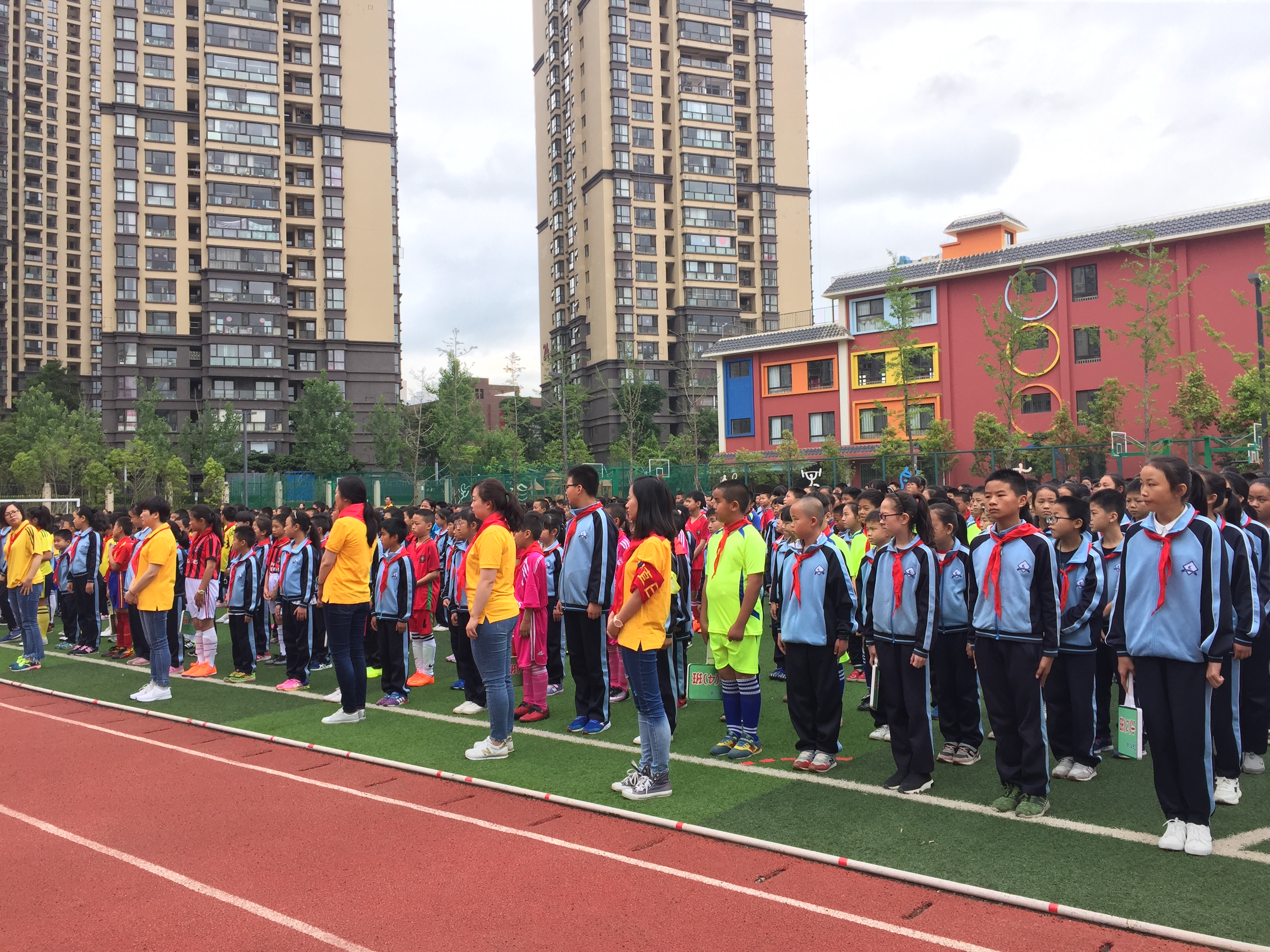 云波小学足球俱乐部,云波小学篮球