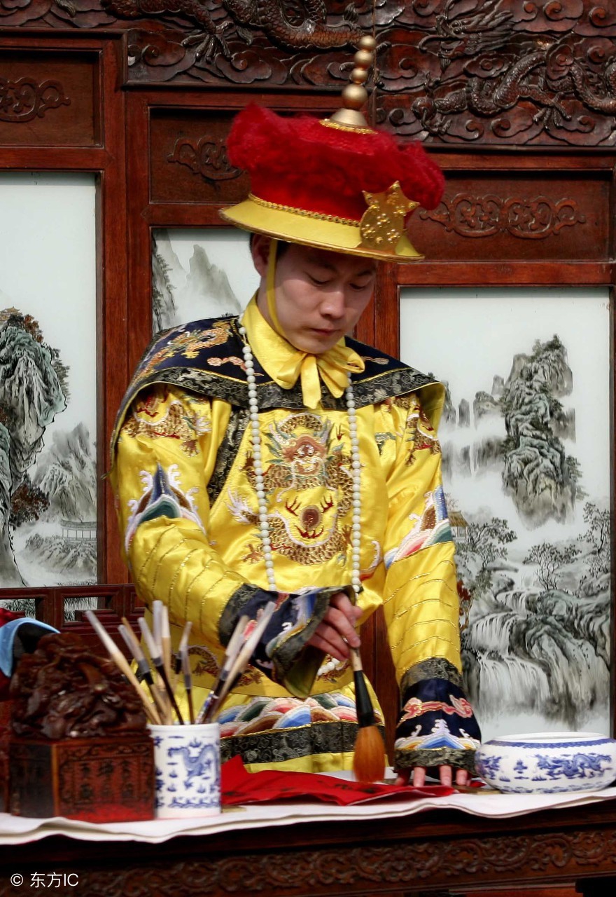 只因当代年轻人的一个坏习惯，雍正帝仅仅在位13年就驾崩了