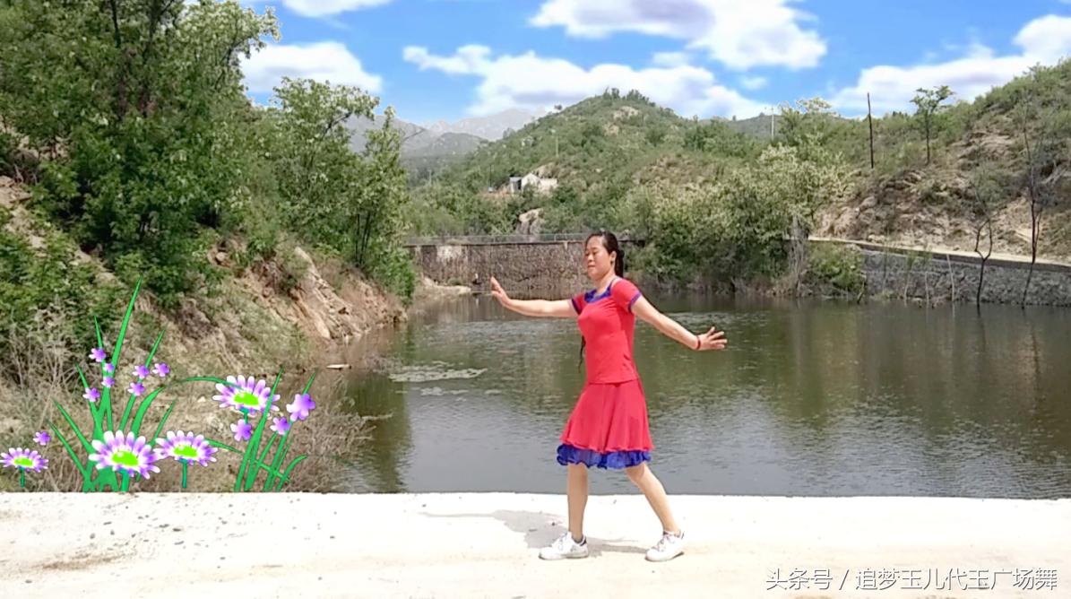 广场舞家乡的姑娘真漂亮简单版,代玉广场舞女儿情