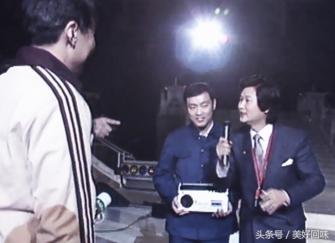 1985年央视春晚报幕,1985年春晚事件