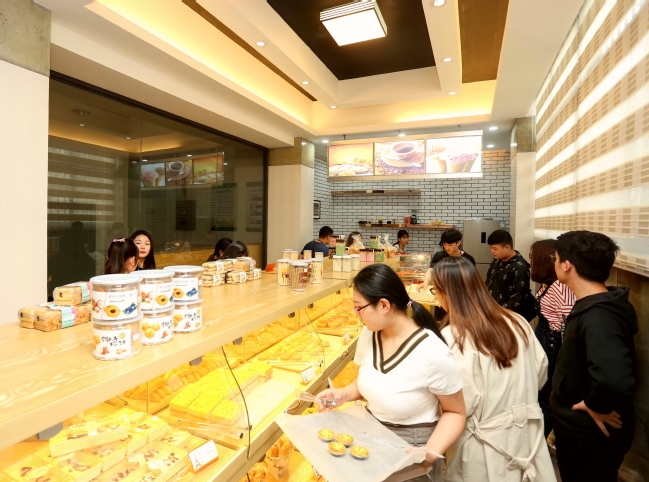 武汉城市职业学院创业成功案例,大学生创业创意美食