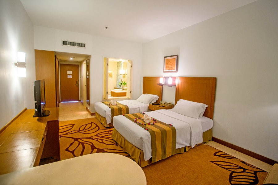 万嘉戴斯度假酒店三亚,万嘉戴斯酒店出售