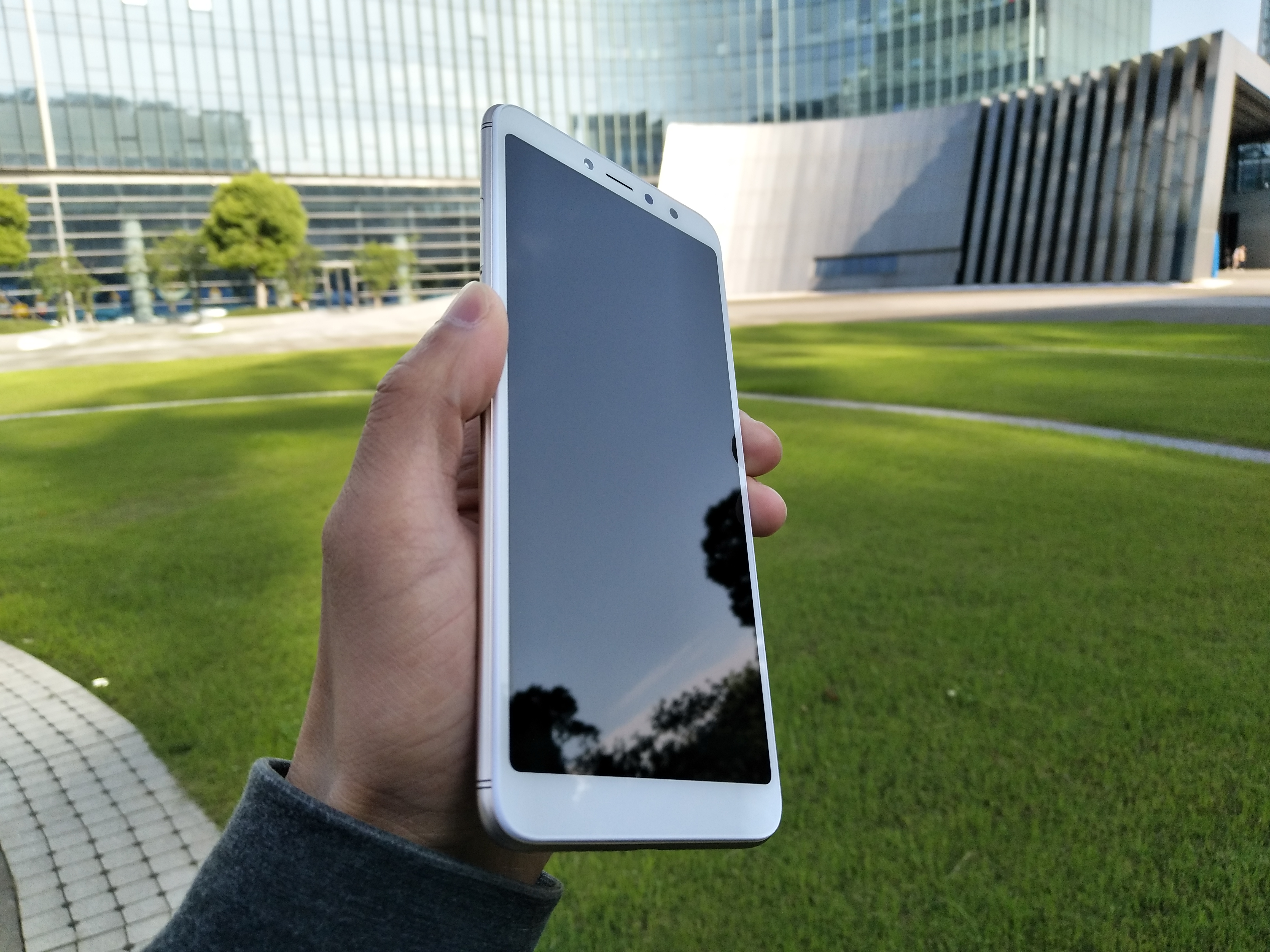 红米S2第一时间上手体验，是否值得购买？