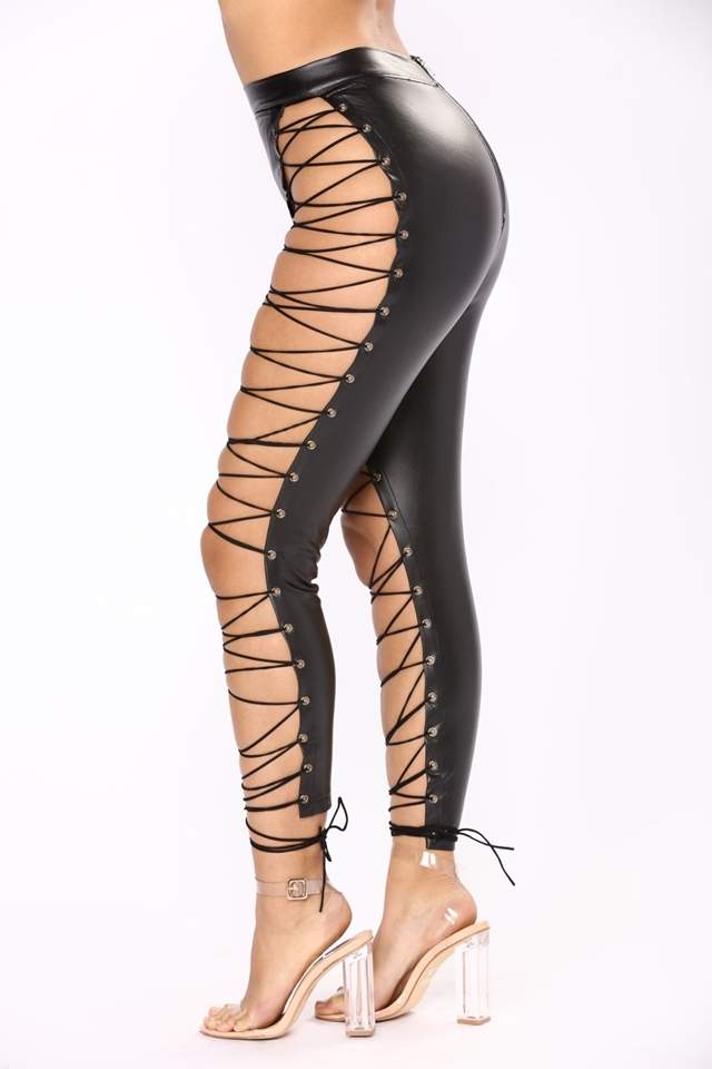 夏天穿薄款七分网袜裤,前后大破洞牛仔裤