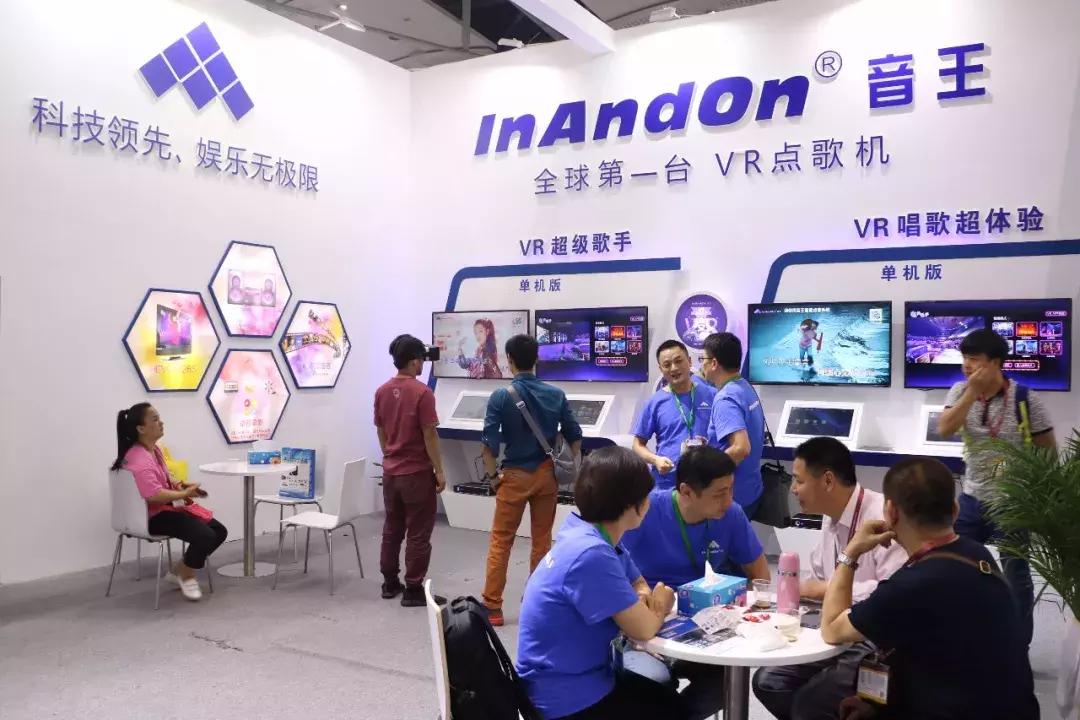 广展娱乐KTV参展商各出奇招多款新品让人目不暇给—阜新声艺视听