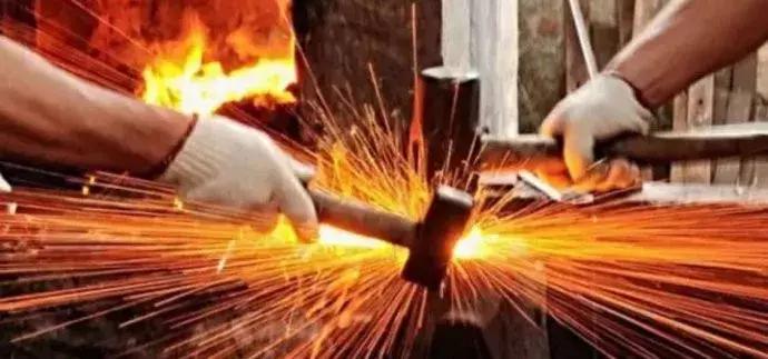 出生在终点线的女孩,生在终点线的小孩