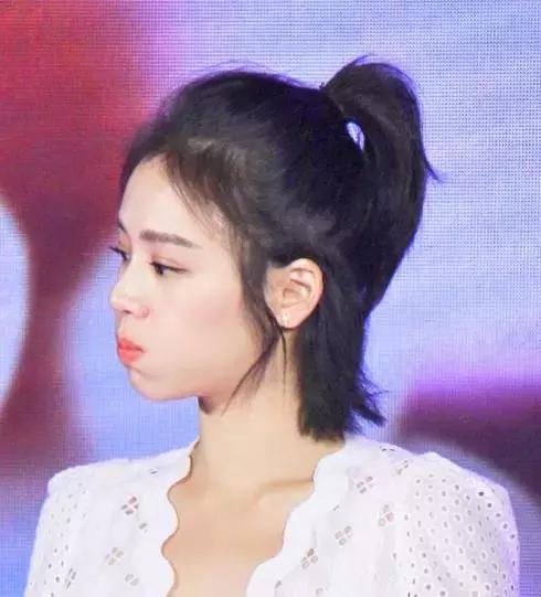 马思纯周冬雨渔夫帽的发型教程,马思纯发型女编发