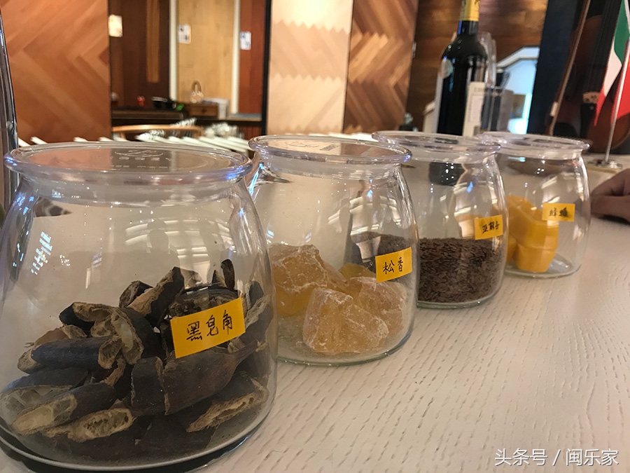 探迪拜帆船酒店,迪拜帆船酒店是如何建造的