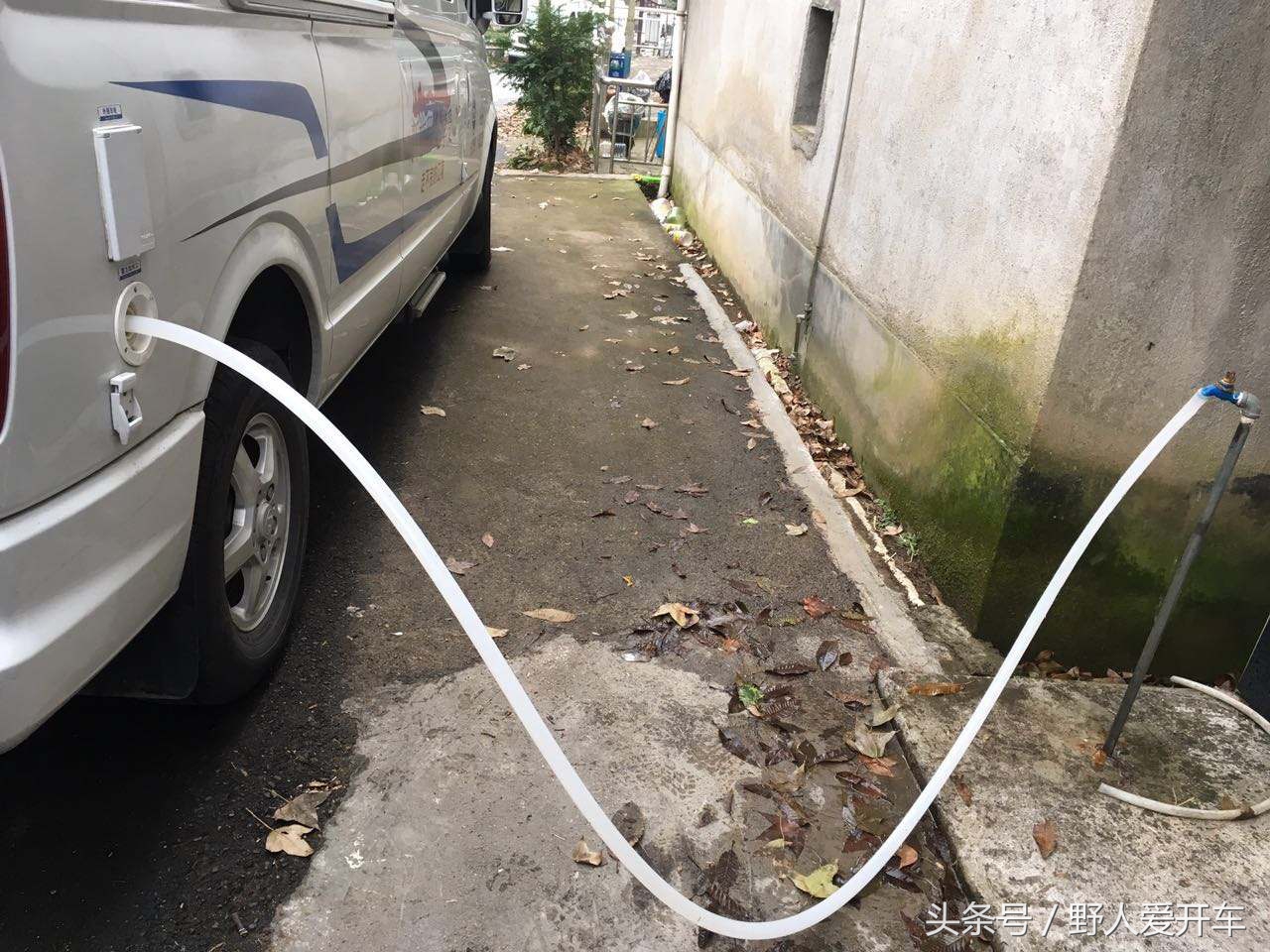 房车户外去哪里加水,房车野外露营新手攻略