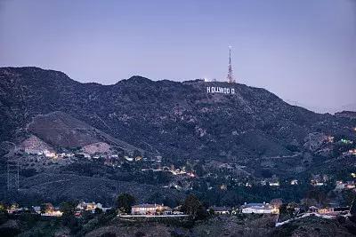 涓嶈缇℃厱鍑哄幓鏃呮父鐨勪汉,涓嶈缇℃厱鍑哄浗鏃呮父