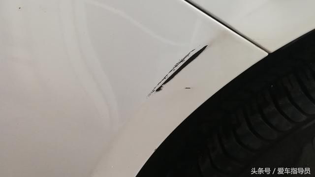 车被轻微刮花了怎么修复,车被刮花了怎么修复
