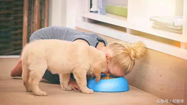 小孩吃了沙石该怎么处理,孩子误食沙子怎么办