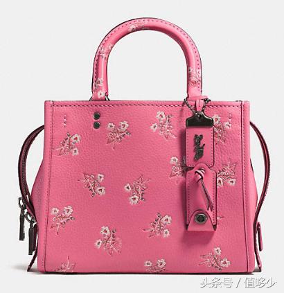 Coach，你努力追求18岁少女的样子真好看！