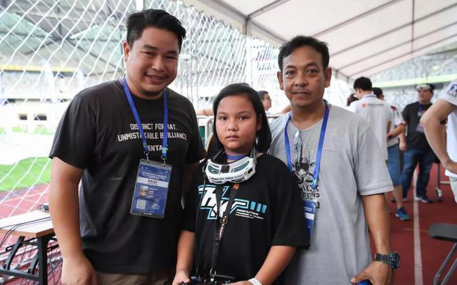 2019世界无人机锦标赛中国队,世界无人机大赛冠军作品