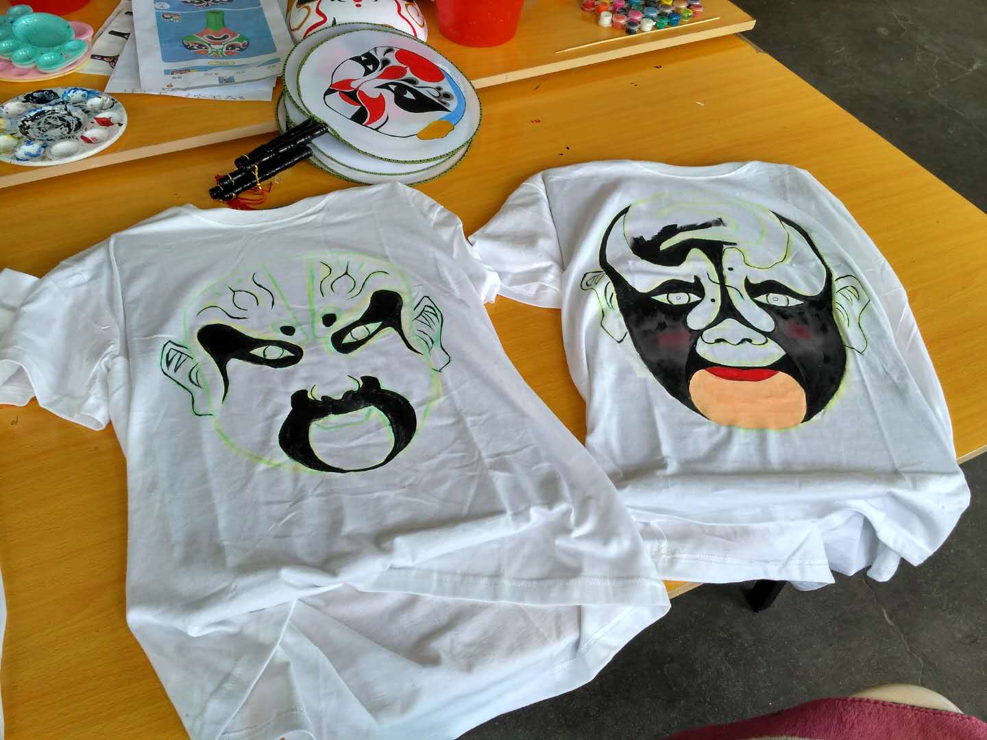 各具特色的文化衫,国粹绽放