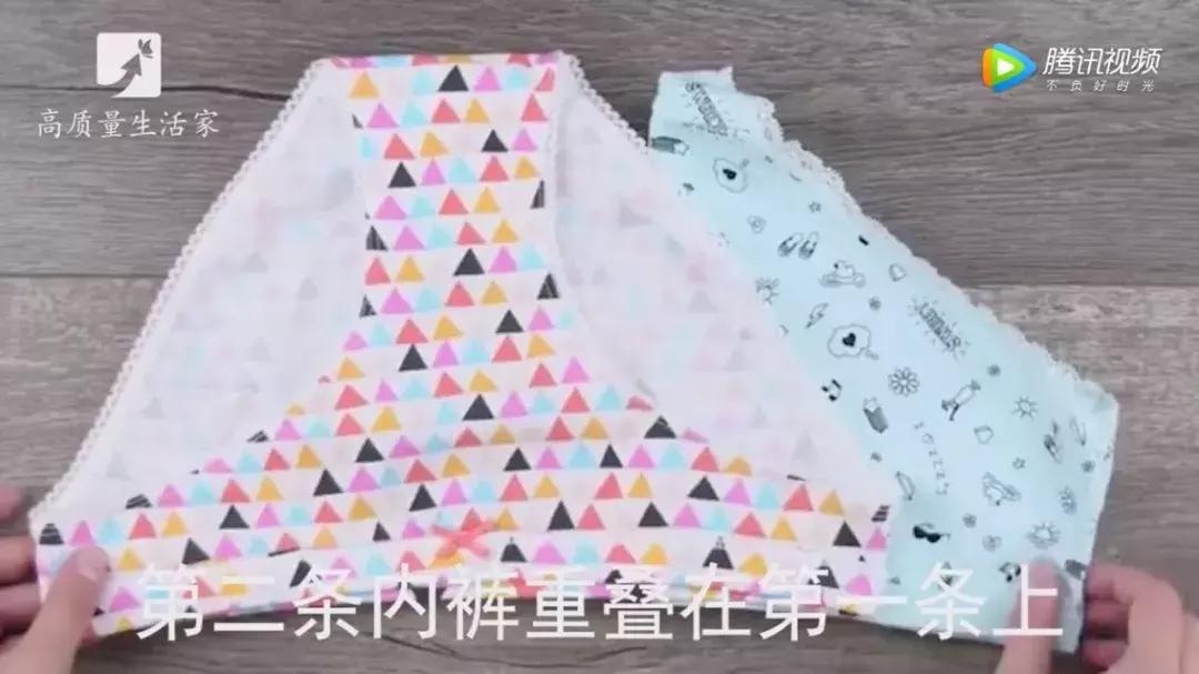 收纳衣服妙招节省空间视频,衣服收纳妙招小视频