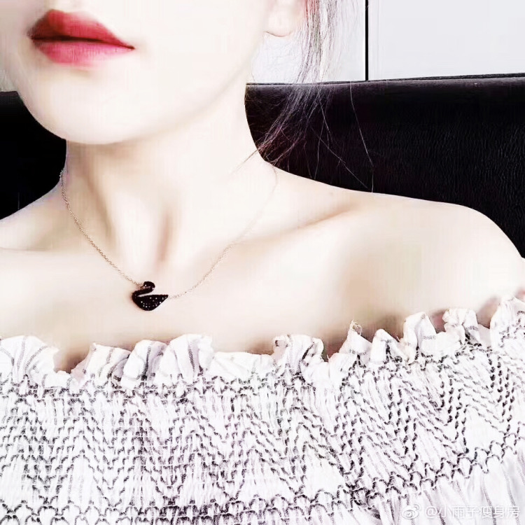 520情人节礼物送女朋友推荐视频,520礼物情人节浪漫彩妆礼盒