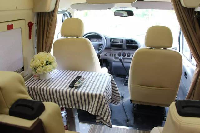 江铃特顺6座超高顶房车,江铃特顺房车b型自动挡