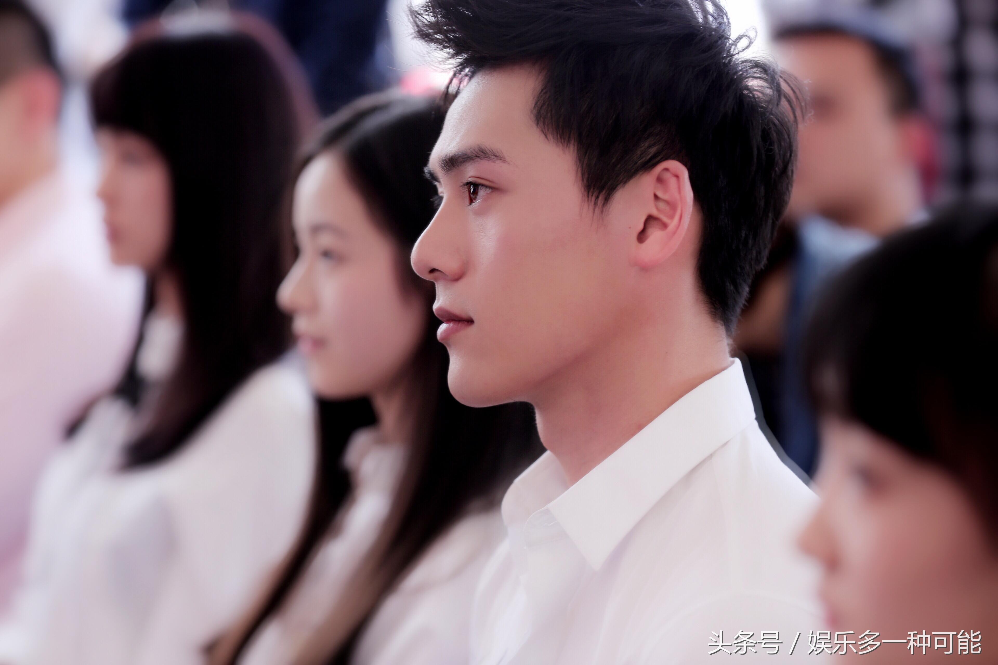 同学两亿岁朱致灵,同学两亿岁朱致灵李庚希花絮