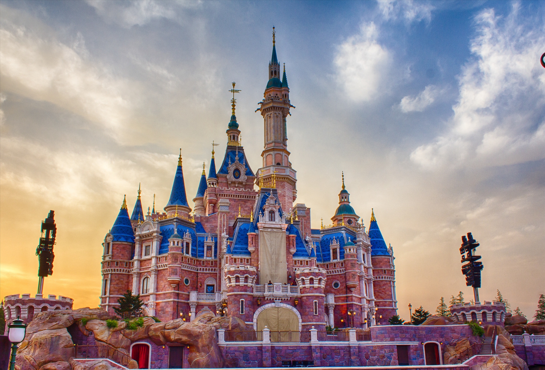 上海迪士尼值得带孩子玩吗,上海迪士尼攻略带孩子必备