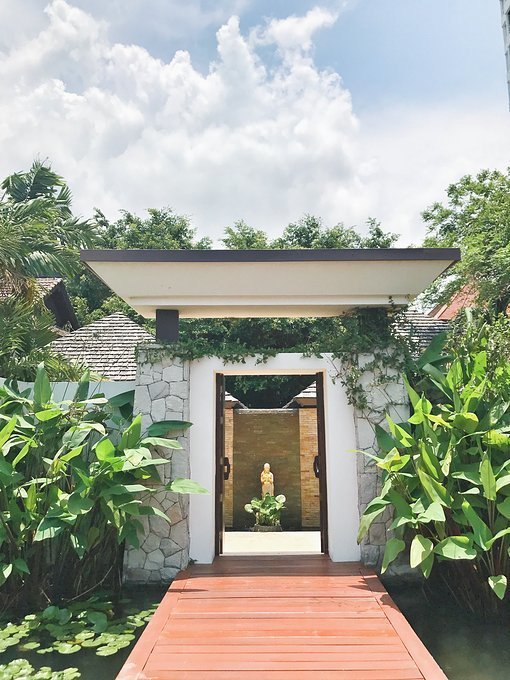 泼水节旅游详细攻略,泼水节应该去曼谷还是芭提雅