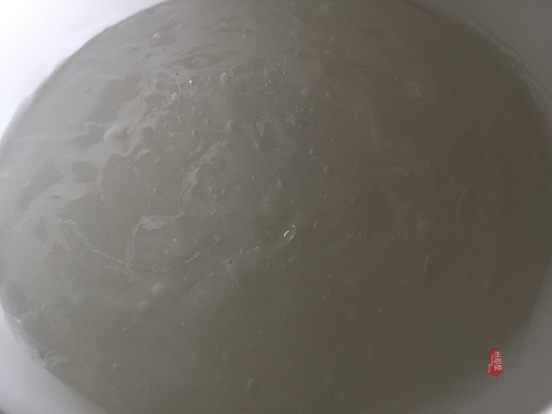 自制豌豆凉粉制作方法全过程,干豌豆凉粉的制作方法和配方