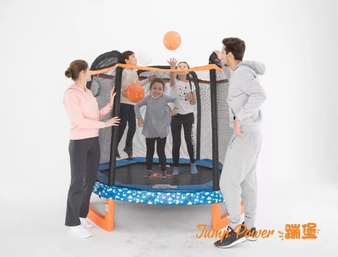 体博会轮滑嘉年华,体博会单杠