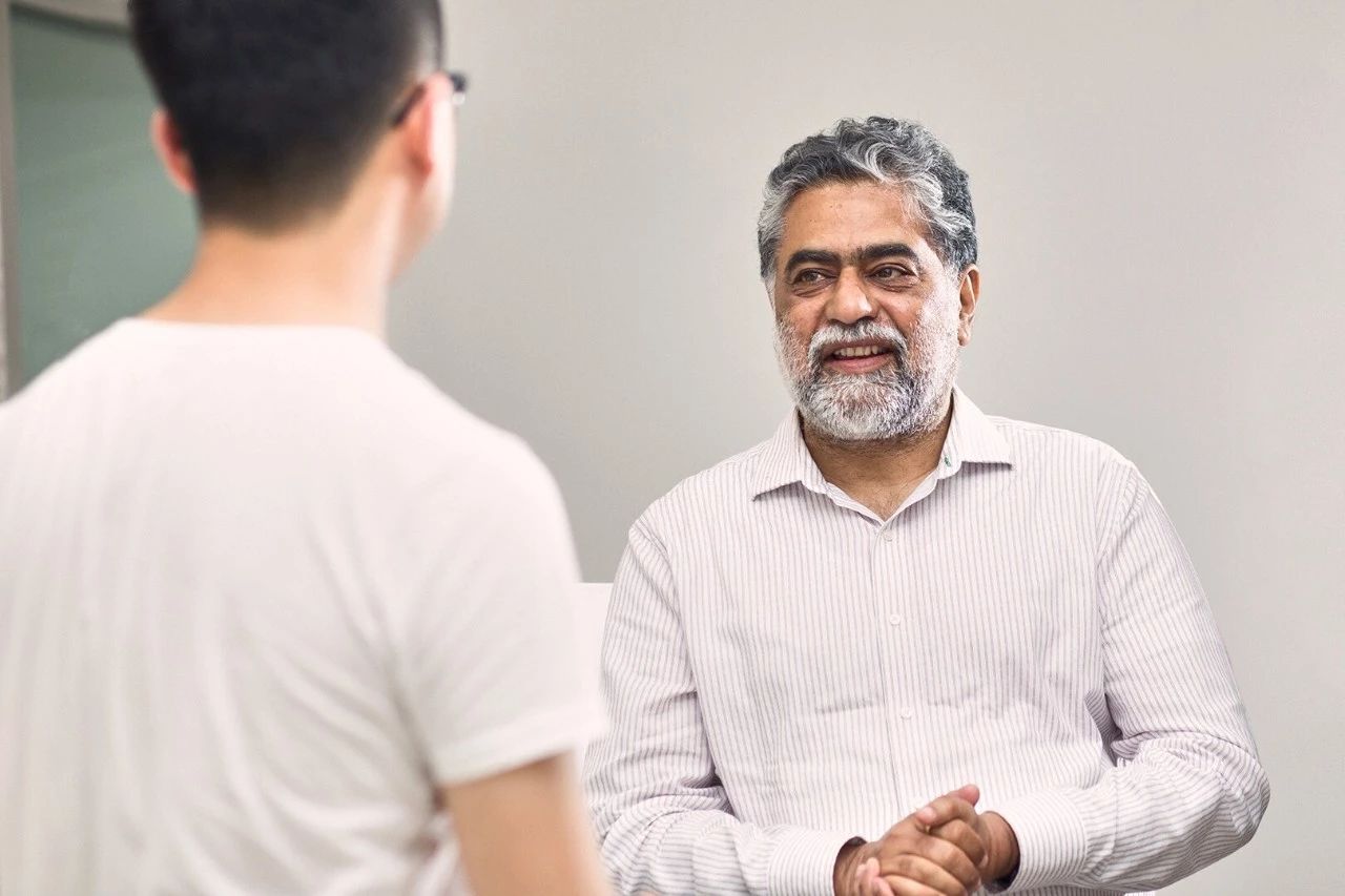 迪拜塔灯光设计师西安首秀｜华阳城光影艺术闪耀城东