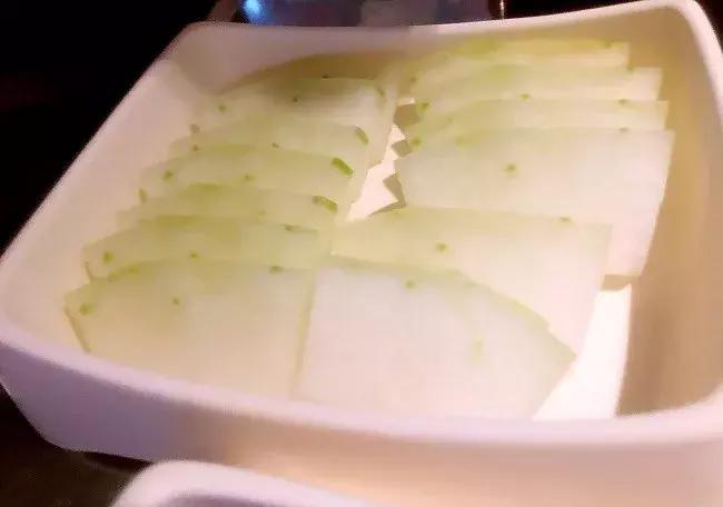 海底捞的特色服务,点评海底捞服务好