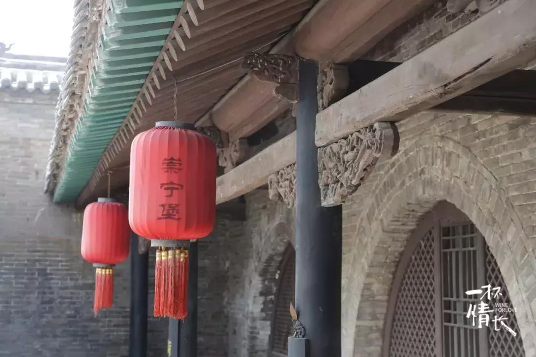 宕囧畞鍙ゅ牎澶滄櫙,宕囧畞鍙ゅ牎